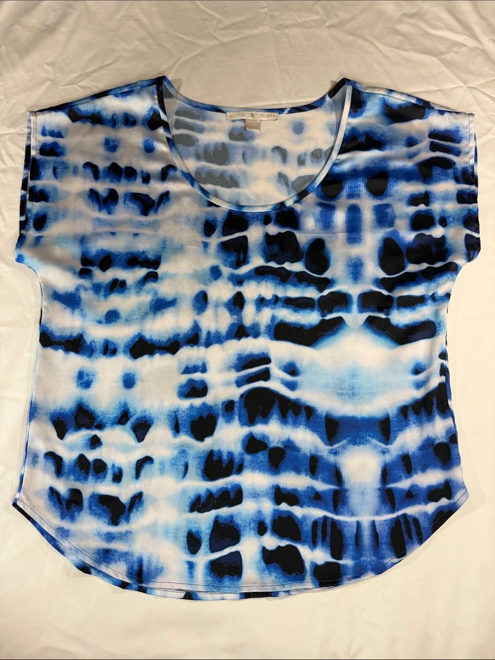 Boston Proper Blue and White Tie-Dye Womens Short Sleeve Top Size Medium - Picture 3 of 7